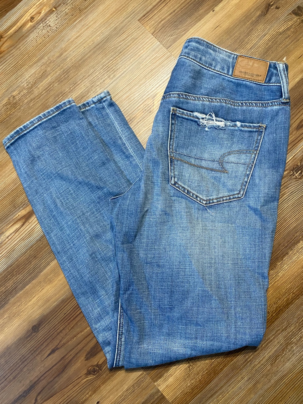 4/$16 American Eagle Tomgirl Jeans